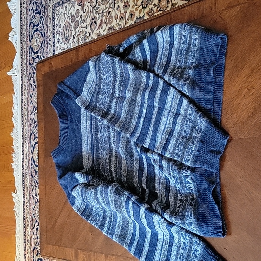 Mens sweater